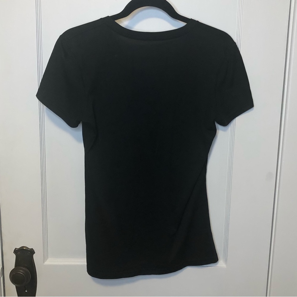 NIKE | WVU West Virginia University Logo T-Shirt Short Sleeve V Neck Black Blue - Picture 5 of 6